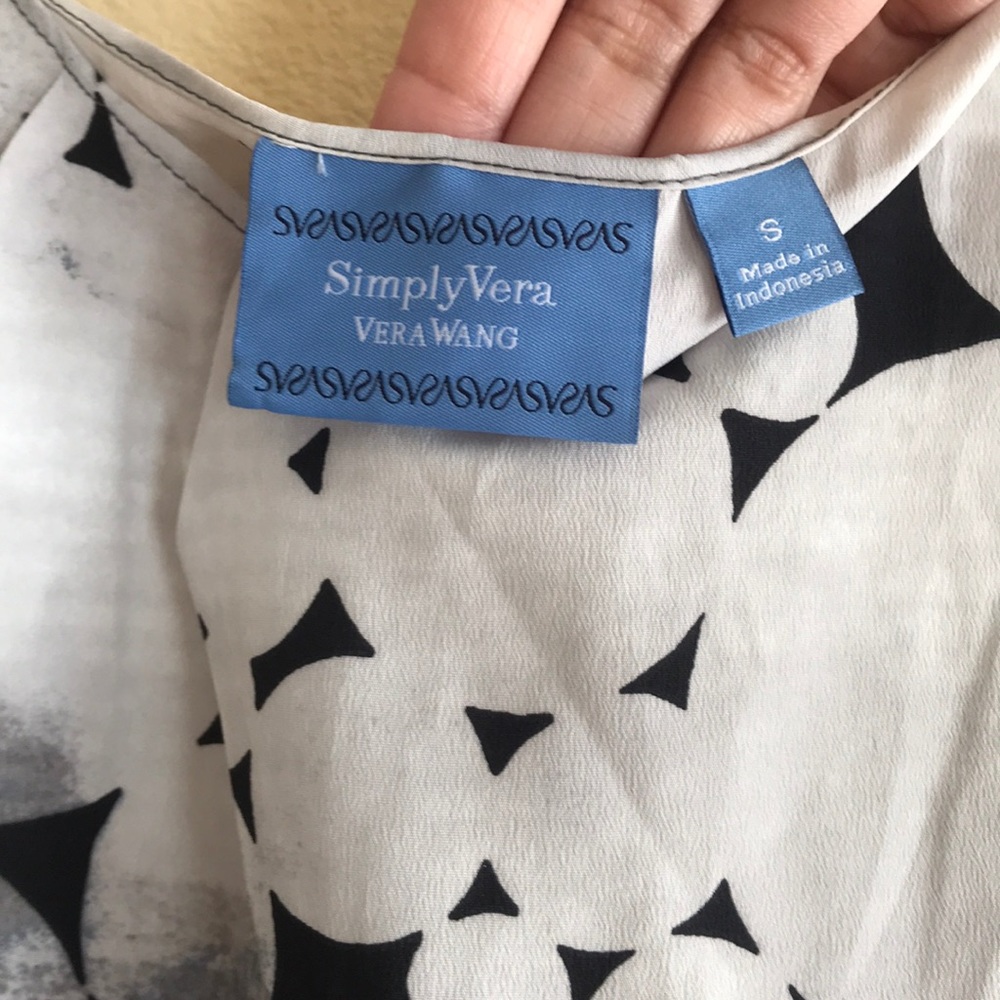 Vera wang Top Sz: Small - Picture 6 of 8